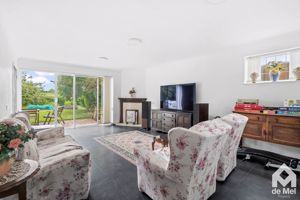 Photo 16- click for photo gallery